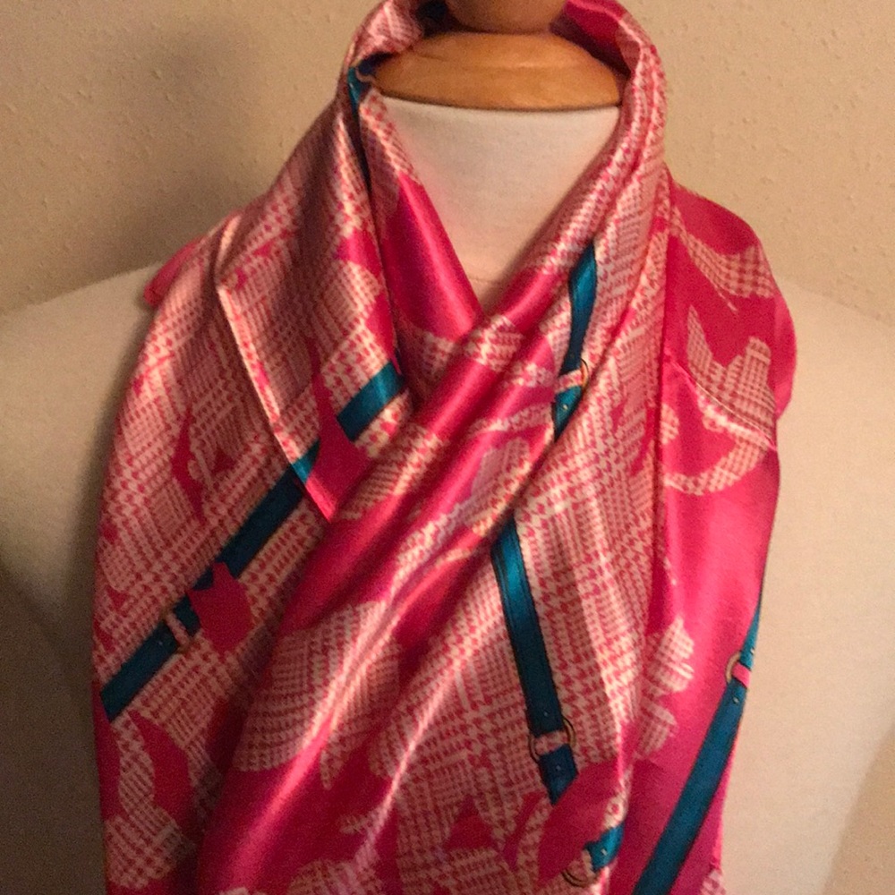Ladies scarves